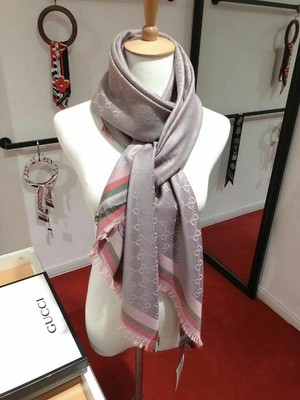 gucci scarf hoodie